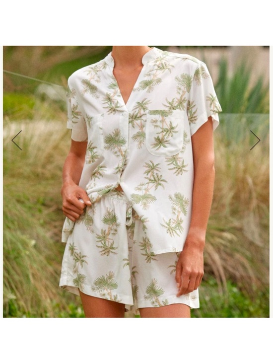 Piyama Other - Piyama Maggie Pajama Set
Vintage Palm Tree Olive M